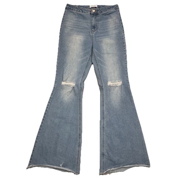 Vanilla Star Bell Flare Jeans Juniors 9 High Rise Distress Blue Measures 28x30.5 - Picture 1 of 8